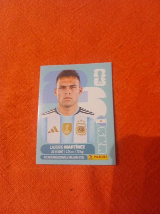 Cromo Lautaro Martínez Panini FIFA 2022
