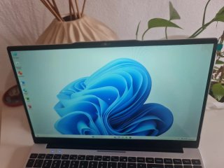 Portátil i9 10ª Gen 2TB SSD 16GB RAM