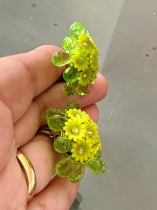 Orecchini clip vintage floreali verdi