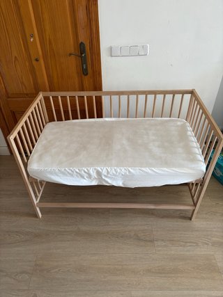 Cuna colecho Ikea con colchón