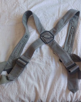 Mochila Porta Bebé BabyBjorn Mini Gris