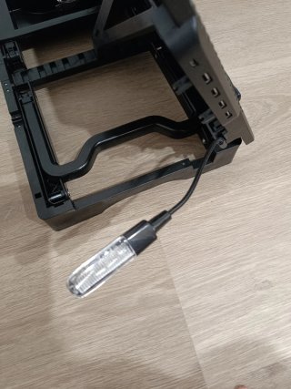 Nuova scrivania portatile per computer regolabile con luce a cassetto