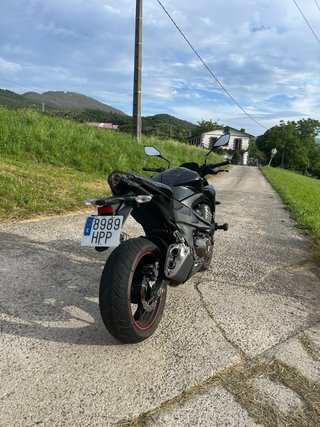 Kawasaki Z800e 2013 Negra 38.000 km