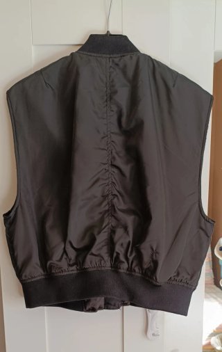 Chaleco Bomber Pull&Bear Negro