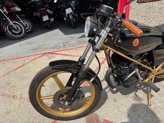 Bultaco Streaker 125 Negra/Dorada