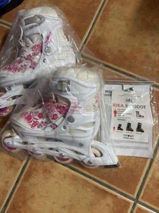 Pattini Estensibili per Bambina Taglia 34-37 + Protezione