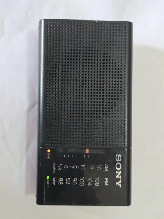 Radio Portátil Sony ICF-P36 Negra