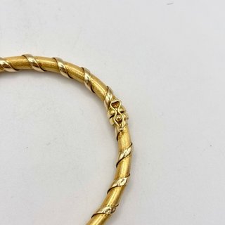 Pulsera brazalete de oro 18kt