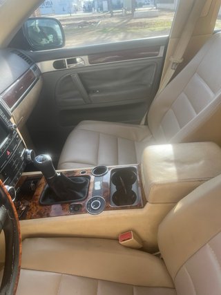 Volkswagen Touareg 2005 ler bien solo el motor