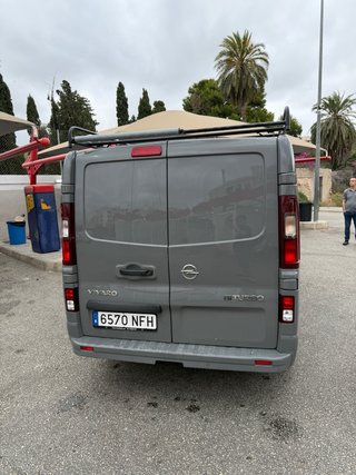 Opel Vivaro Biturbo 2015 GRIS NARDO