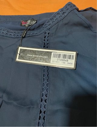 Blusa azul marino T.54/56 sin estrenar