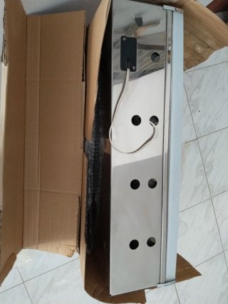 Armario de baño con espejo y luz tipo Romi Nuevo