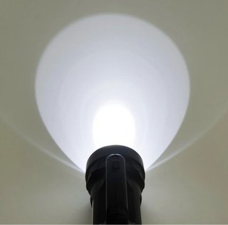 TORCIA RICARICABILE LUCE FORTE LUCE BIANCA