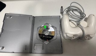 2 Juegos Gamecube + Mando Logic3 con fallos