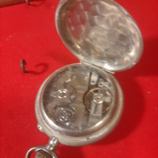 2 Relojes de bolsillo B y cuadro para colgar