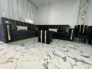 Salón Marroquí Negro y Dorado