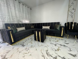 Salón Marroquí Negro y Dorado
