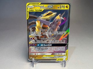 Carta Pokémon Garchomp & Giratina GX 146 Inglés