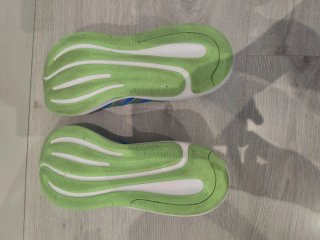 Adidas RESPONSE 2