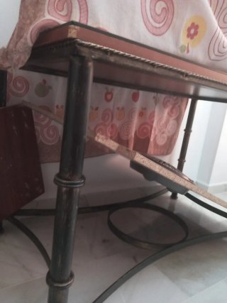 Mesa de forja, hay que venir a recogerla