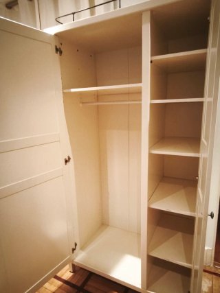 Armario blanco de madera modelo Hemnes