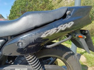 Honda CB500 Naked Negra