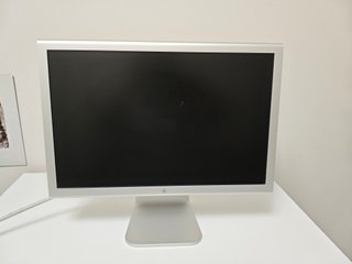 Pantalla Apple Cinema Display 20, no hago envío