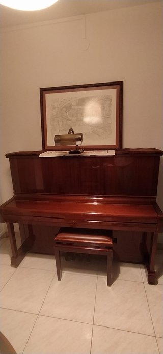 Piano Vertical Yamaha U1