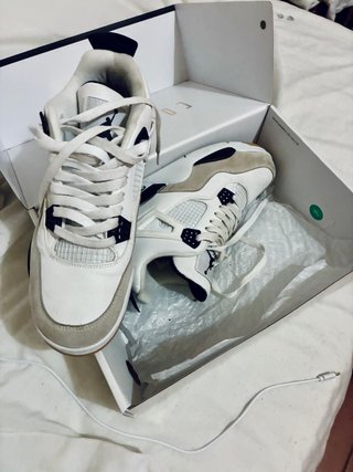Jordan Retro 4 Beige/Blanco