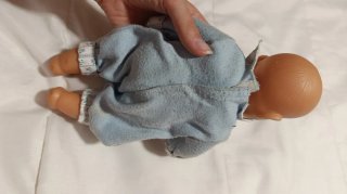 Muñeco bebé de trapo