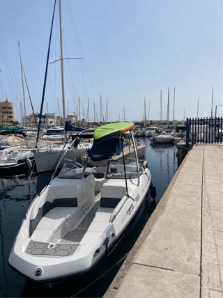Barco Seadoo Challenger 230 430cv