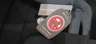 Mochila Antirrobo USB Camuflaje XD Design