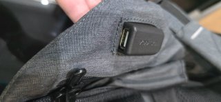 Mochila Antirrobo USB Camuflaje XD Design