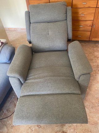 Poltrona Relax Elettrica Grigia Poco Usata