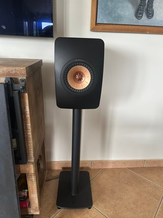 KEF LS50 Wireless II + Soporte Negro