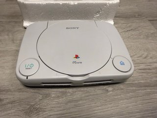 PlayStation PS One Caja Sony Plata