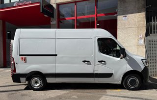 Renault Master L2 H2 con trampilla elevadora