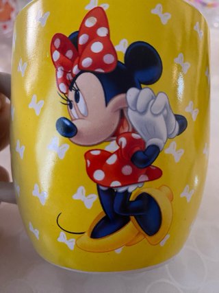 Tazza Minnie Disney Ceramica Giallo Rosso