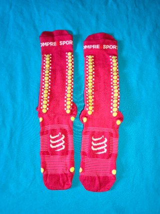 Calcetines Compressport BIKE nuevos size 39-41