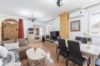 Casa adosada en venta en Ogíjares