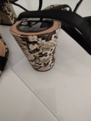 Sandalias de verano piel serpiente