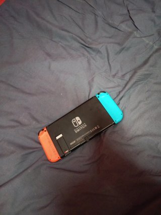 Nintendo Switch Roja y Azul