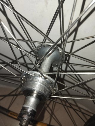 Ruedas Mavic GP4 y Campagnolo