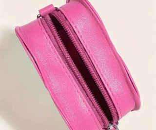 Bolso Corazón Rosa con Tachuelas Plateadas