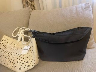 Bolso shopper Desigual beige y negro