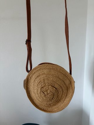 Bolso redondo pedrería estilo ibicenco