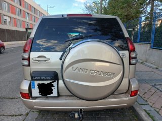 Toyota Land Cruiser 2005