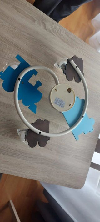 Lámpara infantil de techo con trenes