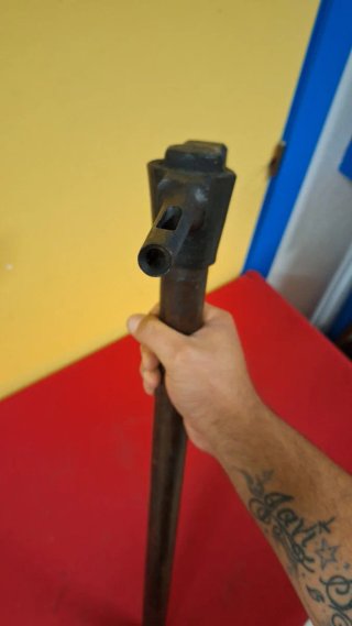 Antiguo martillo de colección