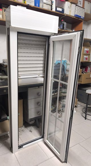 Ventana Aluminio Abatible 51,5 x 153 cm